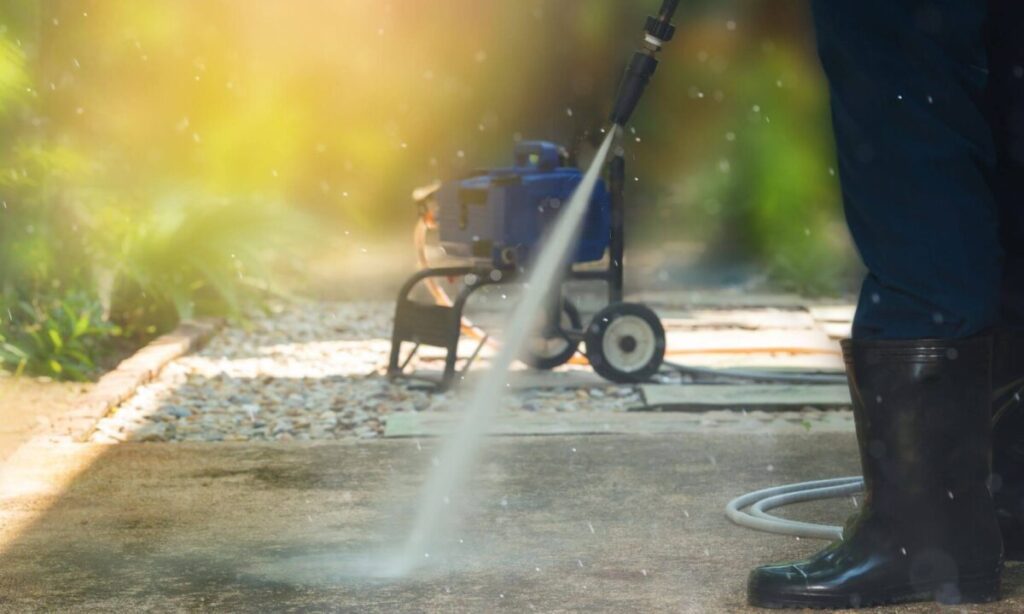 Complete Guide to Residential Pressure Washing